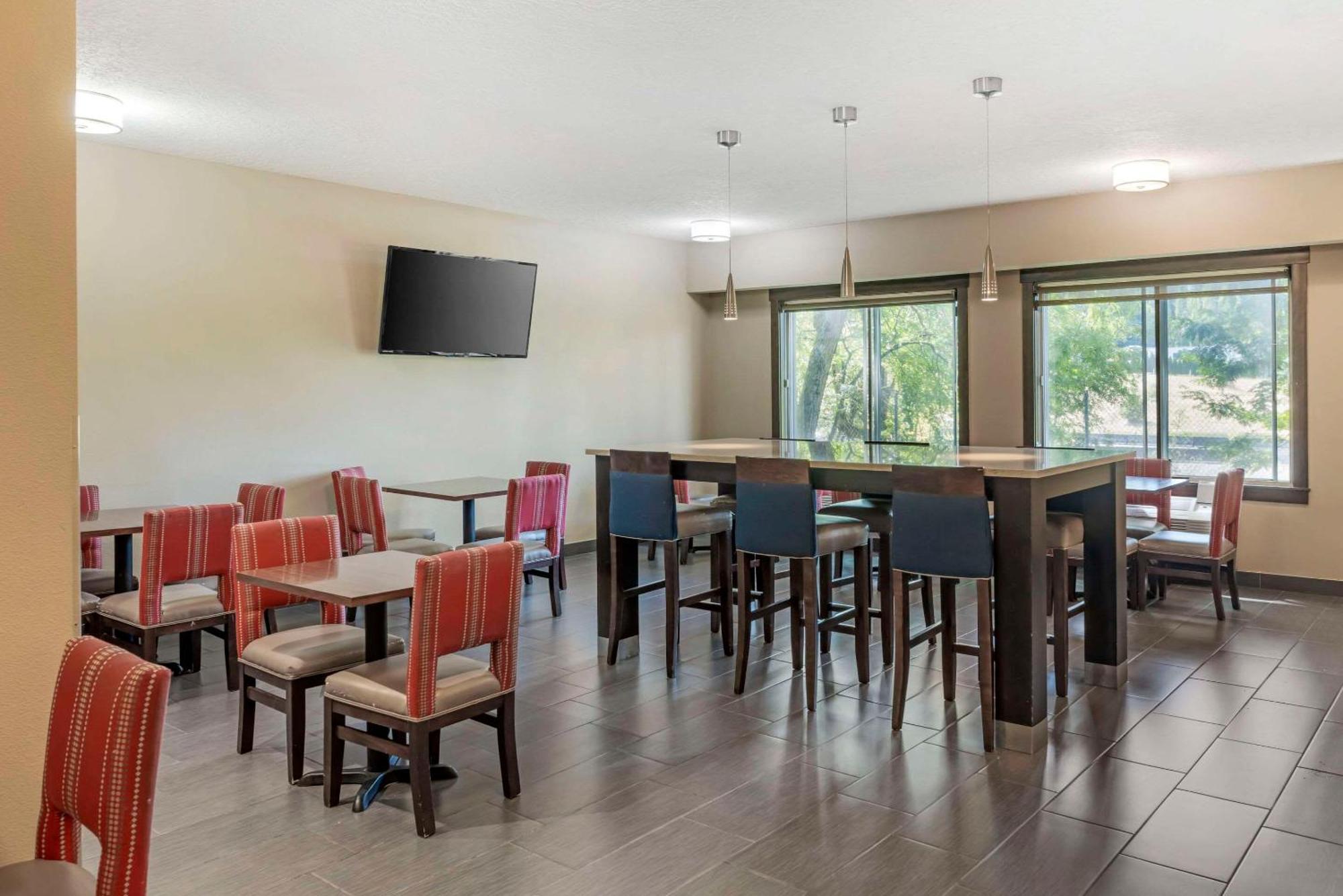 Comfort Suites Near Vancouver Mall Luaran gambar