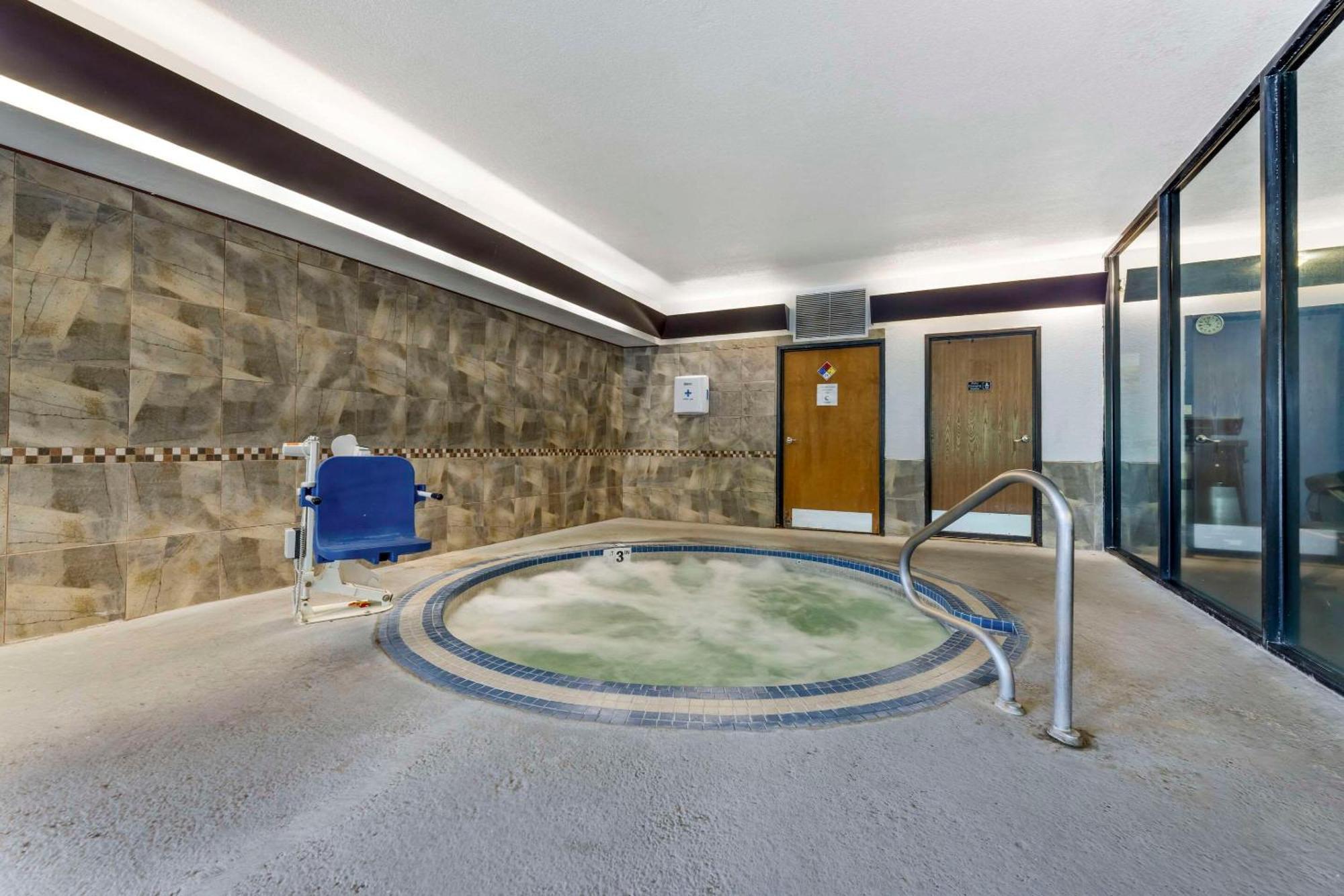 Comfort Suites Near Vancouver Mall Luaran gambar