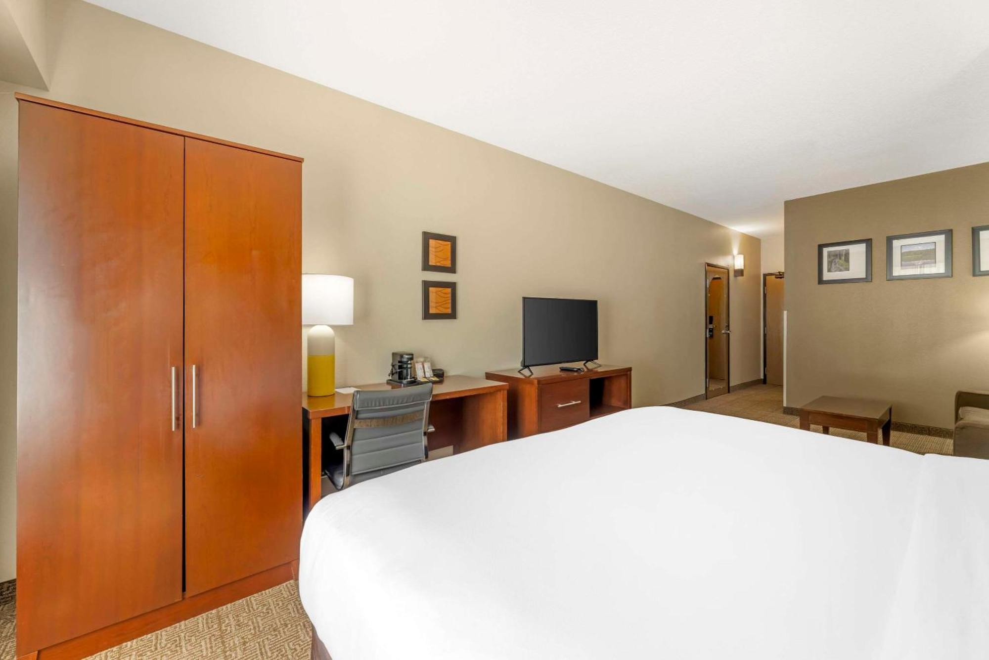 Comfort Suites Near Vancouver Mall Luaran gambar